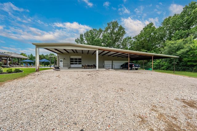 377 Utzman Road, Kilgore, TX 75662