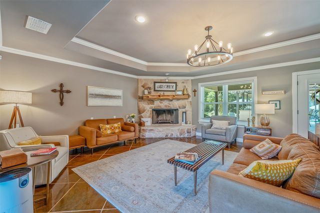 377 Utzman Road, Kilgore, TX 75662