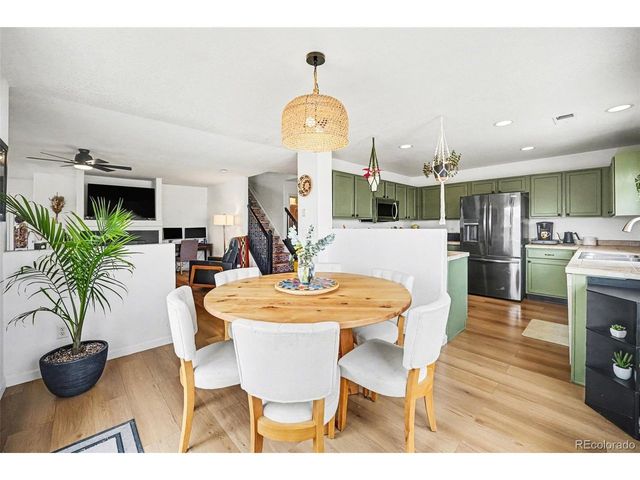 9704 Marmot Ridge Cir, Littleton, CO 80125