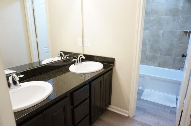 6015 Mystic Berry Drive, Katy, TX 77494