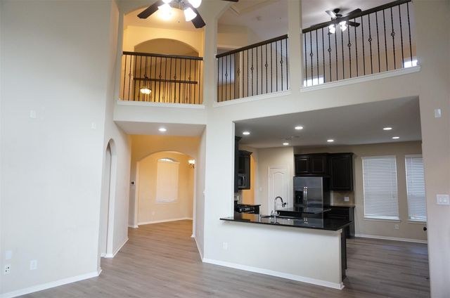 6015 Mystic Berry Drive, Katy, TX 77494