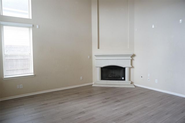 6015 Mystic Berry Drive, Katy, TX 77494