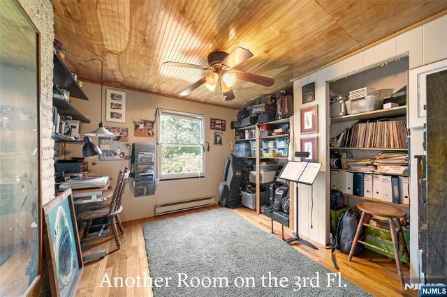 332 Harold Avenue, Leonia, NJ 07605