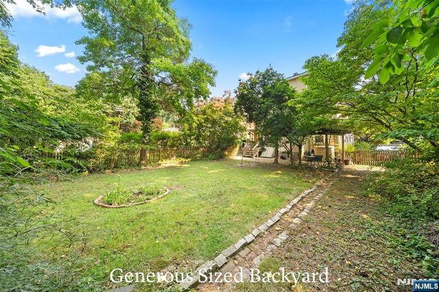 332 Harold Avenue, Leonia, NJ 07605