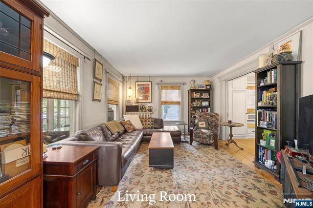 332 Harold Avenue, Leonia, NJ 07605