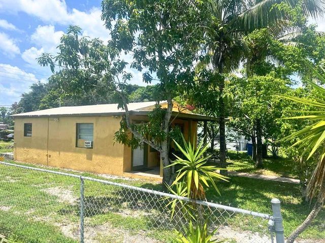 4100 SW 28th Street, West Park, FL 33023