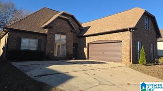 1013 IVY PLACE, Moody, AL 35004