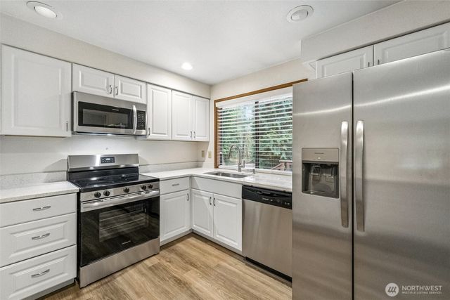 13807 173rd Ave Avenue NE, Redmond, WA 98052