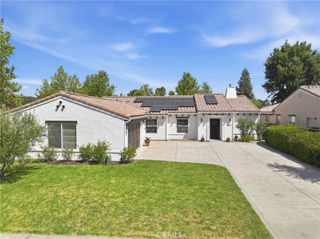 6000 Via Colonia Court, Atascadero, CA 93422