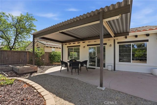 6000 Via Colonia Court, Atascadero, CA 93422