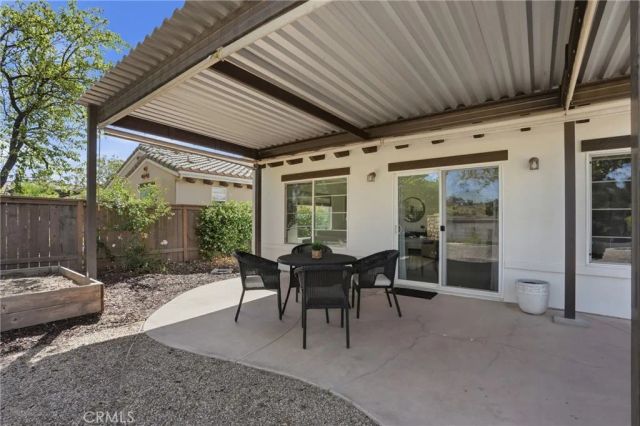 6000 Via Colonia Court, Atascadero, CA 93422