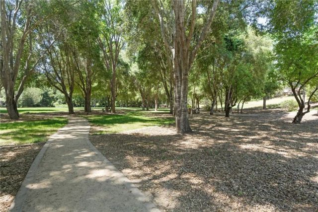 6000 Via Colonia Court, Atascadero, CA 93422
