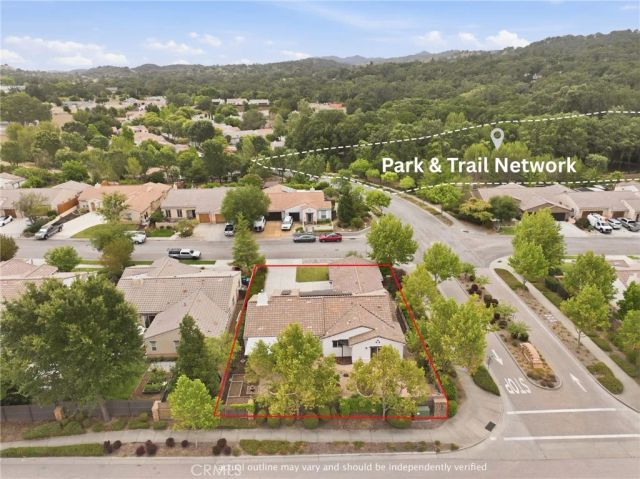 6000 Via Colonia Court, Atascadero, CA 93422