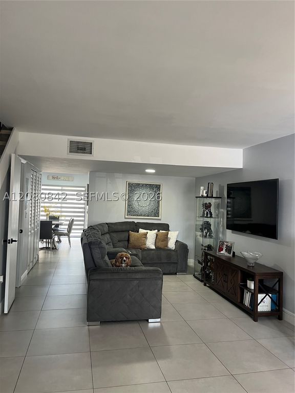 12277 SW 16th Ter 106-Y, Miami, FL 33175