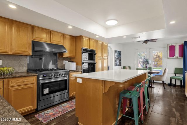 89 N RIATA Street, Gilbert, AZ 85234