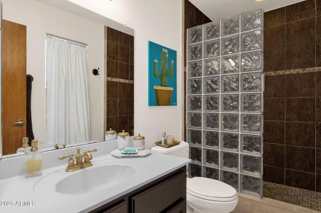 89 N RIATA Street, Gilbert, AZ 85234