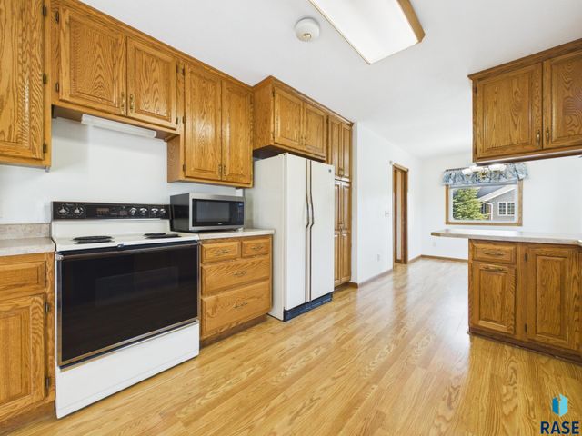 2520 S Eisenhower Ave Avenue, Sioux Falls, SD 57106