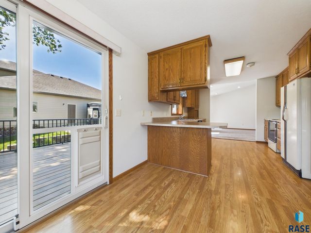 2520 S Eisenhower Ave Avenue, Sioux Falls, SD 57106