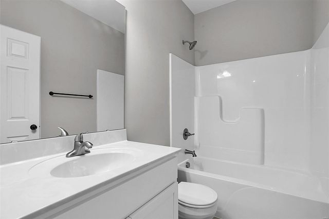 44 Fiddlers Close 44 STB, Washington, MO 63090