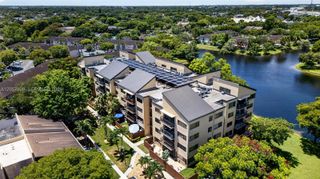 6666 SW 115th Ct 301, Miami, FL 33173
