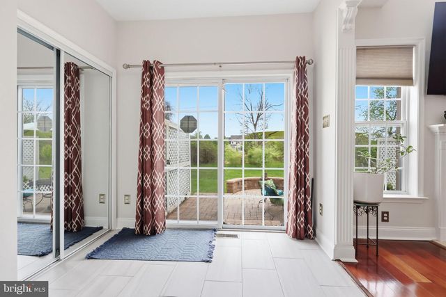 7 WELLINGTON RD, Newtown, PA 18940
