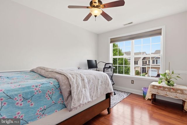 7 WELLINGTON RD, Newtown, PA 18940