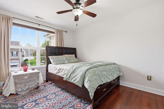 7 WELLINGTON RD, Newtown, PA 18940