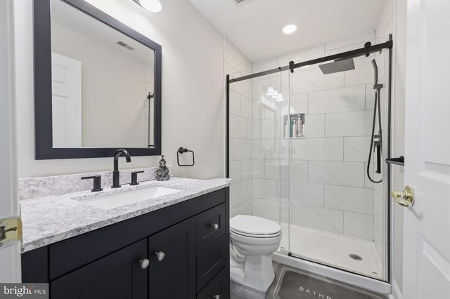 7 WELLINGTON RD, Newtown, PA 18940