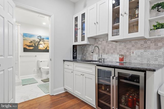 7 WELLINGTON RD, Newtown, PA 18940