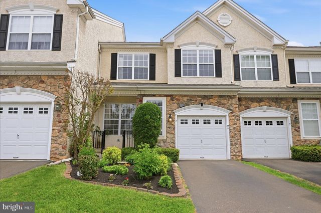 7 WELLINGTON RD, Newtown, PA 18940