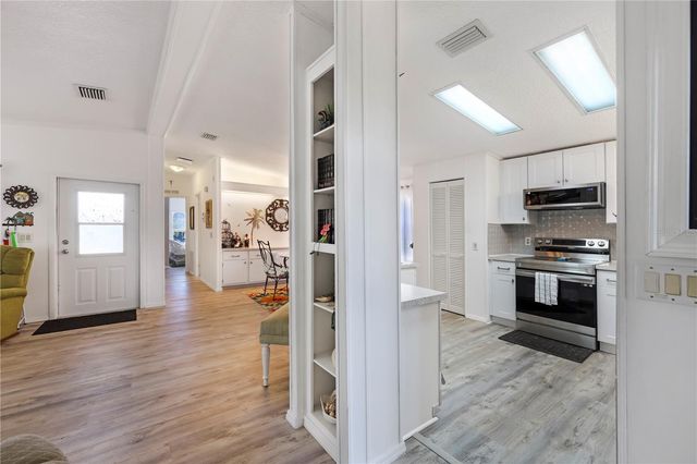 2100 KINGS HIGHWAY 744, Port Charlotte, FL 33980