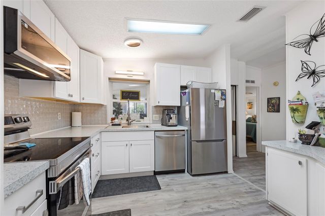 2100 KINGS HIGHWAY 744, Port Charlotte, FL 33980