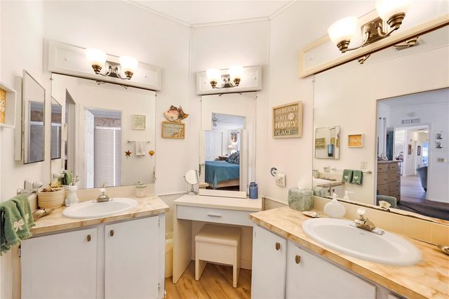 2100 KINGS HIGHWAY 744, Port Charlotte, FL 33980