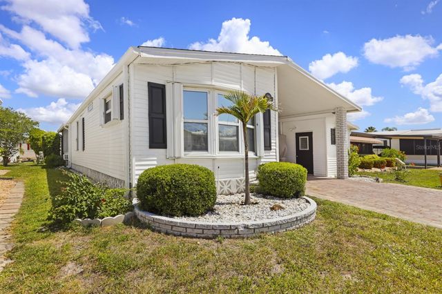 2100 KINGS HIGHWAY 744, Port Charlotte, FL 33980