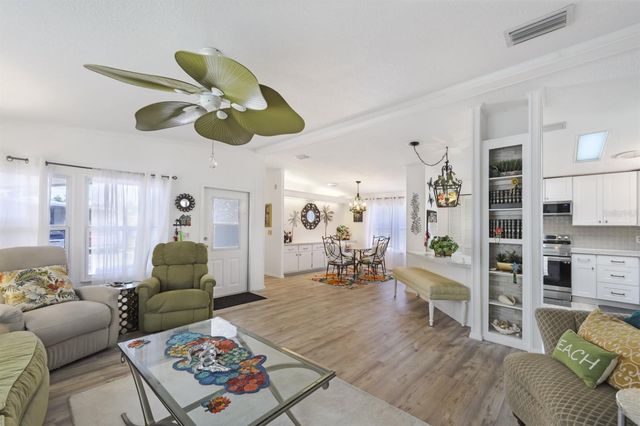 2100 KINGS HIGHWAY 744, Port Charlotte, FL 33980