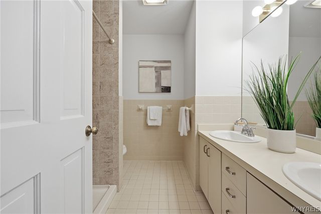 900 Delaware Avenue 203, Buffalo, NY 14209