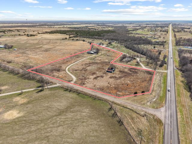139 County Road 4302, Greenville, TX 75401