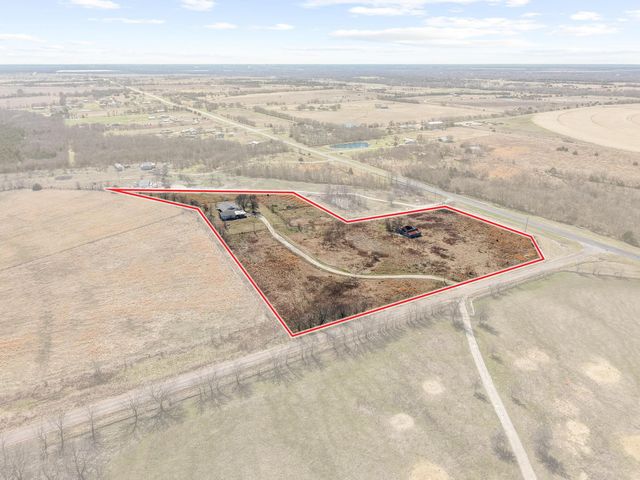 139 County Road 4302, Greenville, TX 75401