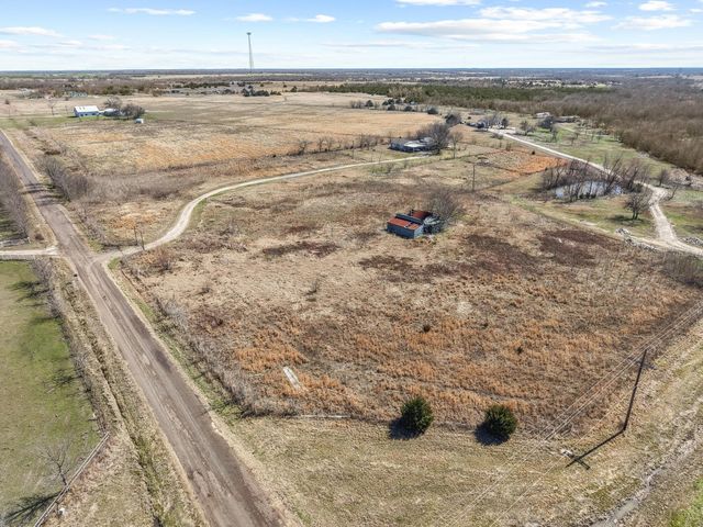 139 County Road 4302, Greenville, TX 75401