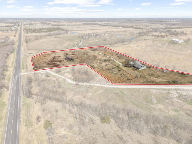 139 County Road 4302, Greenville, TX 75401