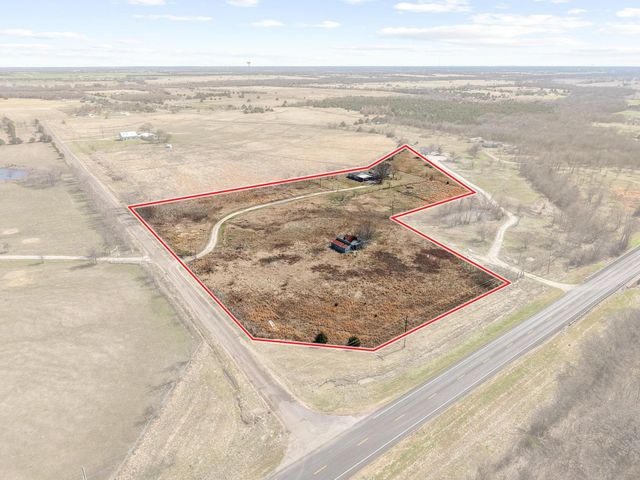139 County Road 4302, Greenville, TX 75401