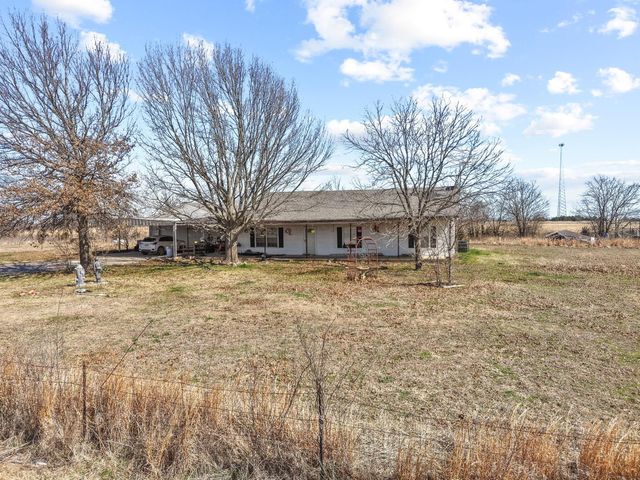 139 County Road 4302, Greenville, TX 75401