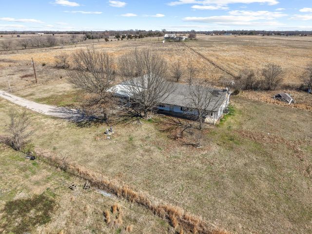 139 County Road 4302, Greenville, TX 75401