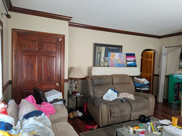 7 Willis Ave, Winthrop, MA 02152