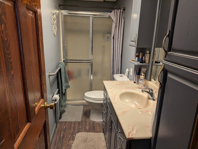 7 Willis Ave, Winthrop, MA 02152