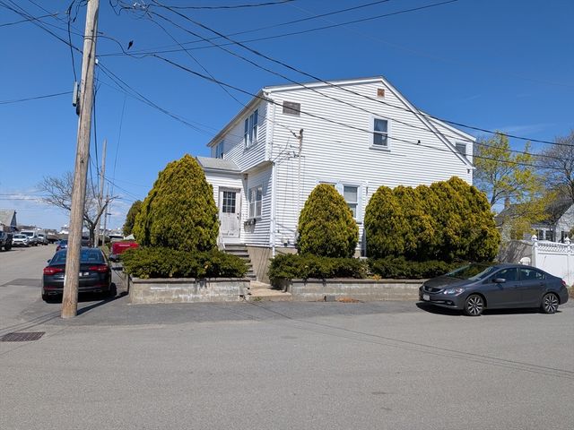 7 Willis Ave, Winthrop, MA 02152