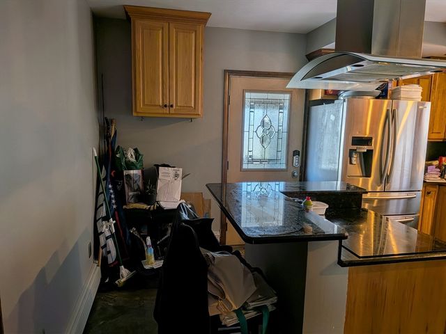 7 Willis Ave, Winthrop, MA 02152