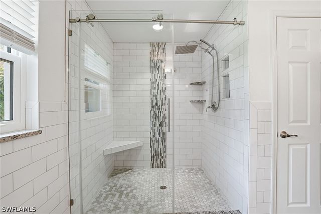 721 Logan BLVD S, Naples, FL 34119