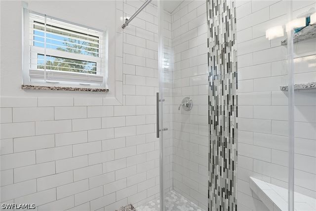 721 Logan BLVD S, Naples, FL 34119