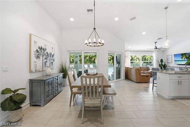 721 Logan BLVD S, Naples, FL 34119
